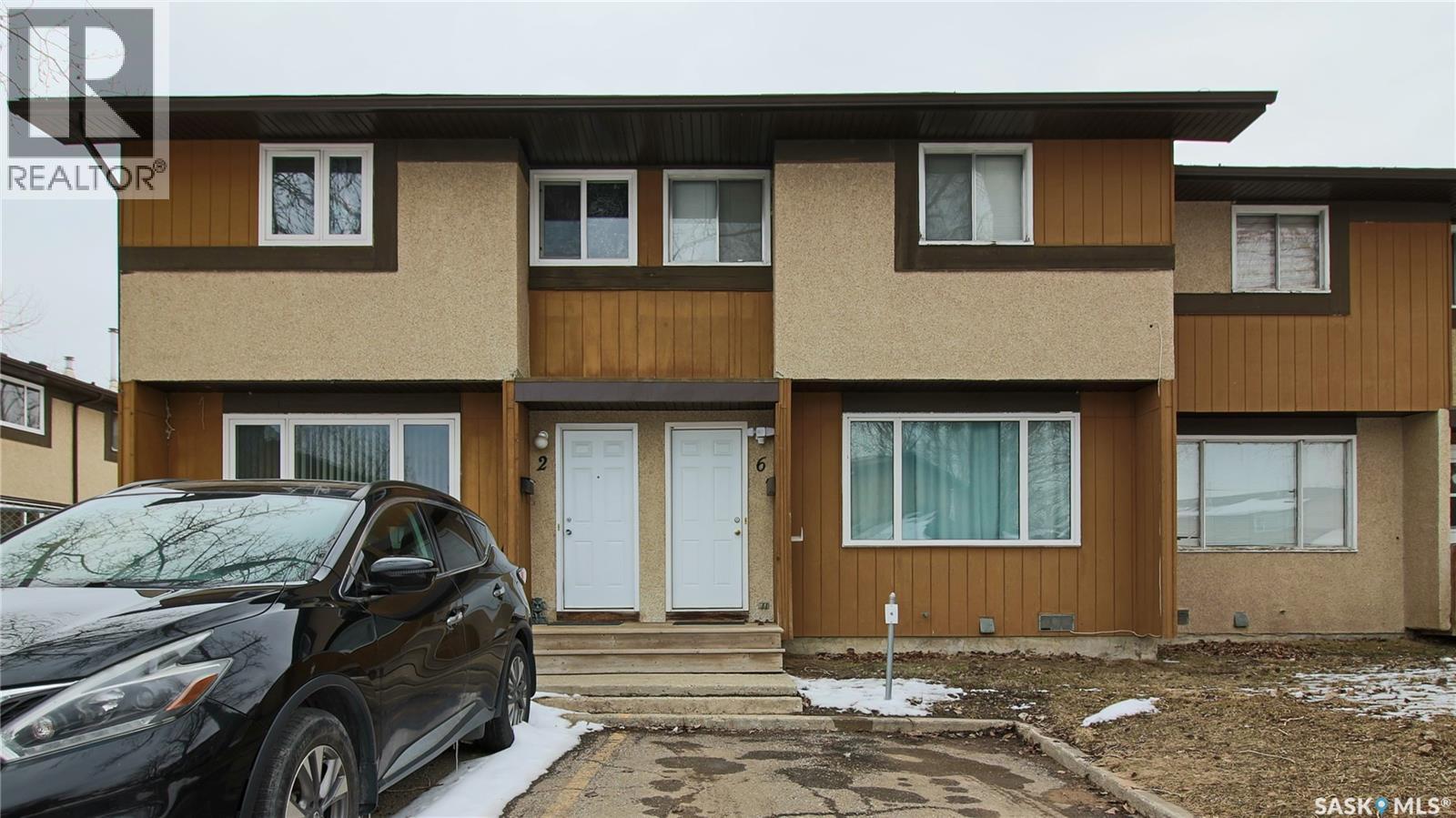 6 Mackenzie Mews, Regina, SK, S4N5M5