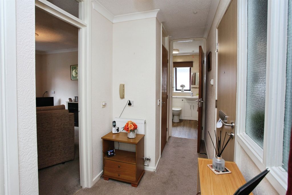 Additional image 6 of 1 bed flat for saleNewlands Court, Llanishen, Cardiff CF14
