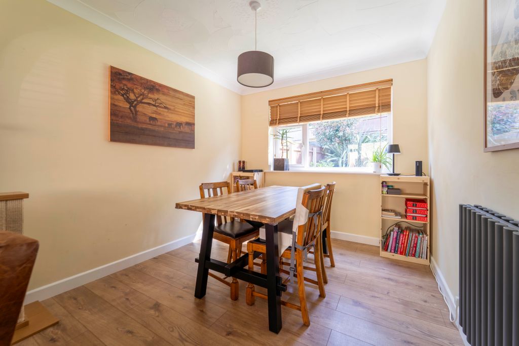 Additional image 3 of 3 bed semi-detached house for saleRef: Re - Wentworth Drive, Broadstone BH18