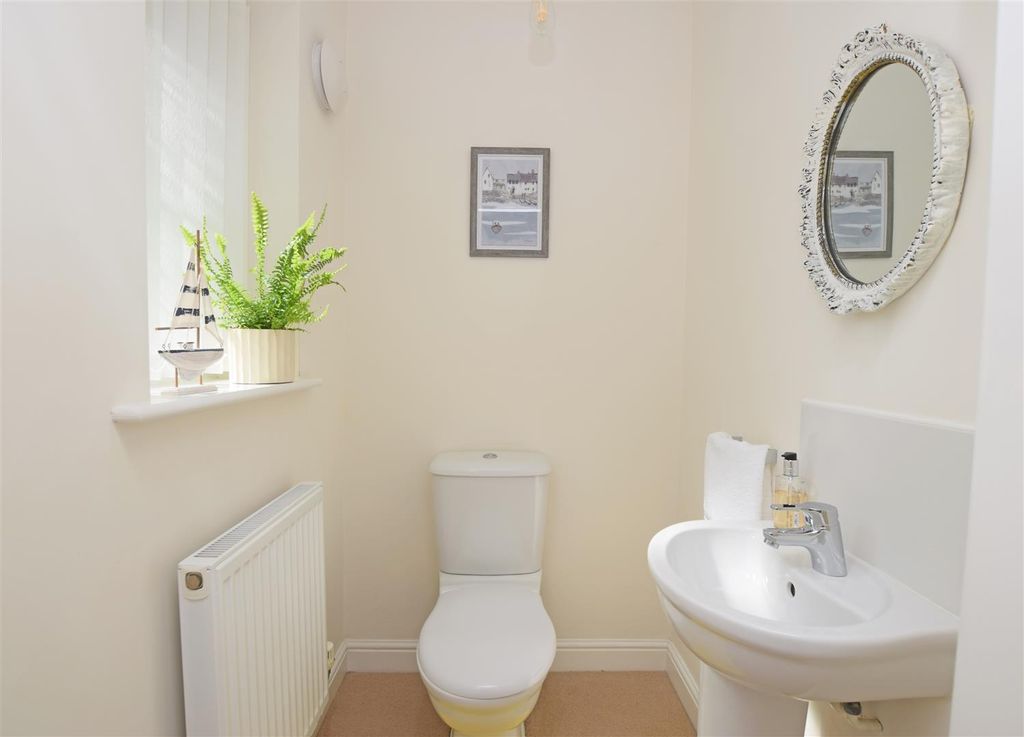 Additional image 4 of 4 bed detached house for saleLon Y Berllan, Abergele, Conwy LL22