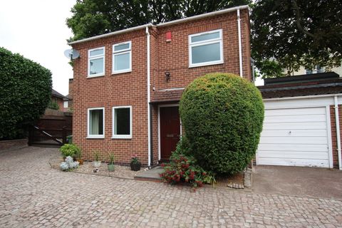 Pelham Crescent, Nottingham NG7