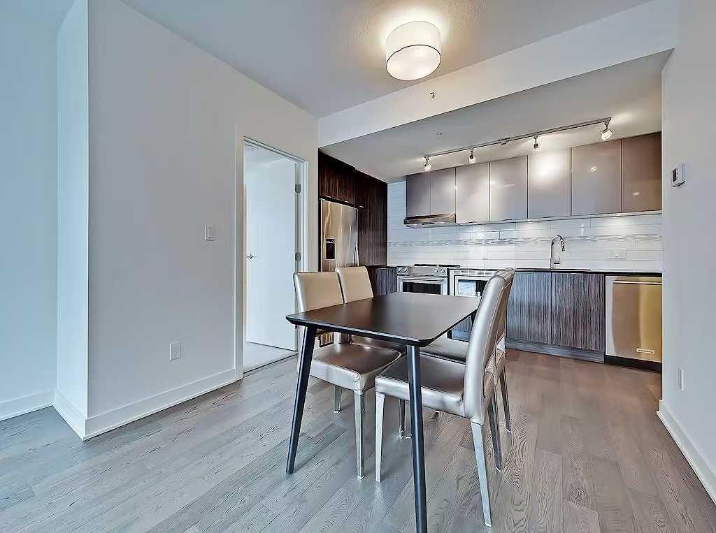 Additional image 4 of 1901-930 6 Avenue SW, Calgary, AB, T2P 1J3