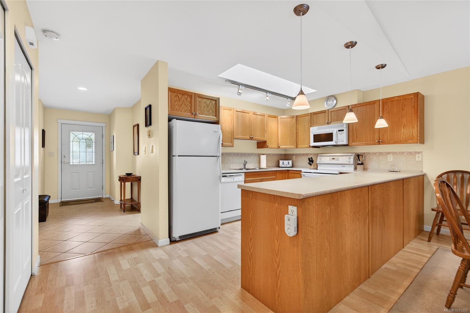 Additional image 3 of 118-1919 St. Andrews Place, Courtenay, BC, V9N 9J4