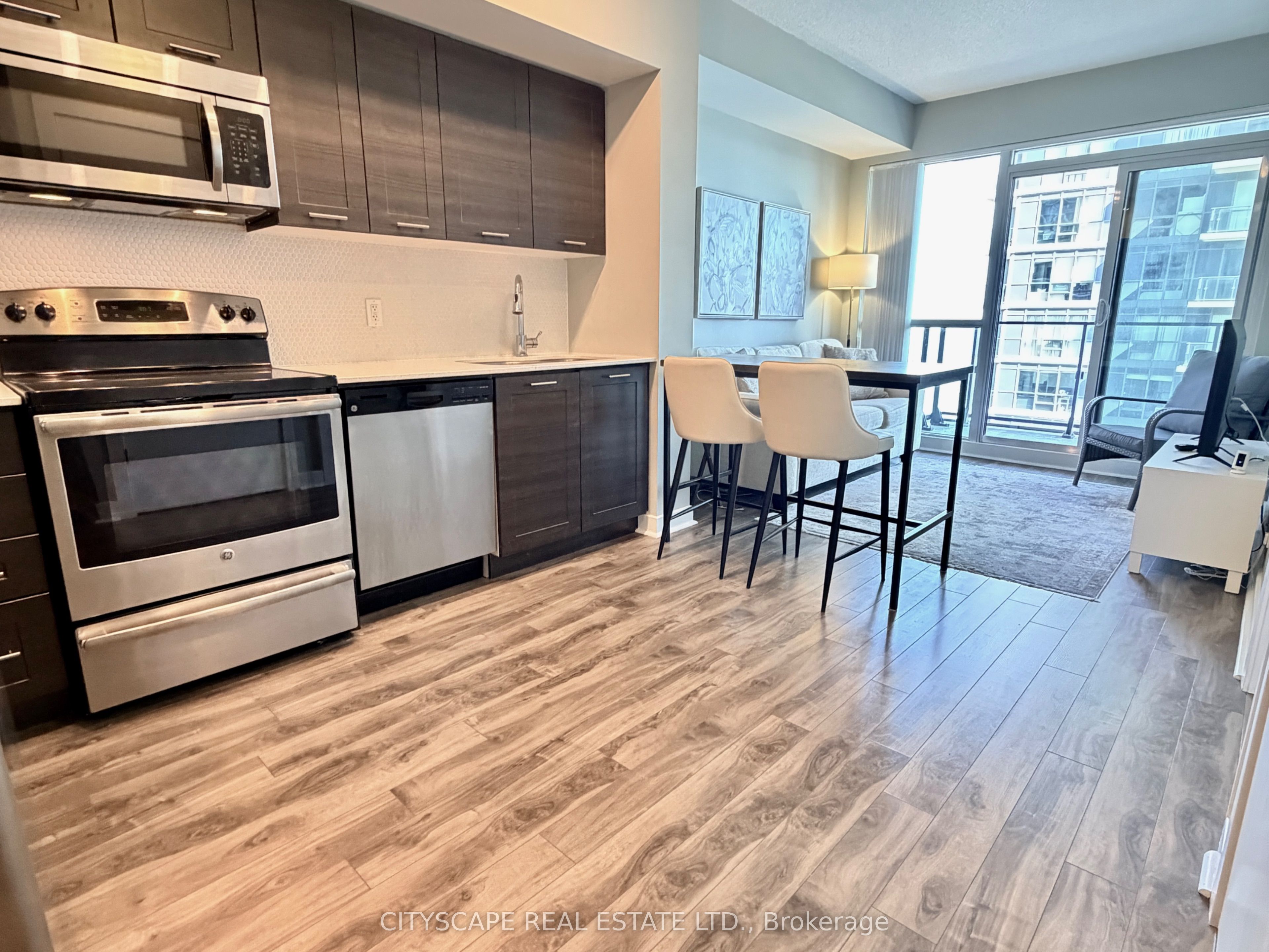 Additional image 4 of 3808-2220 Lakeshore Boulevard, Toronto, ON, M8V 0C1