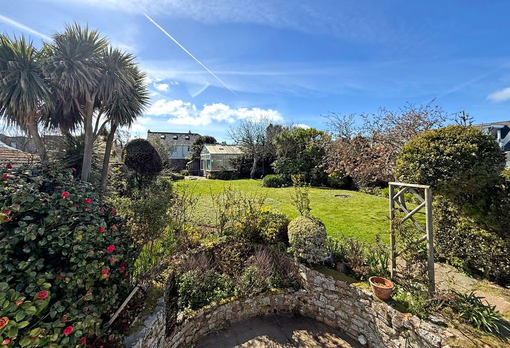 Additional image 26 of 5 bed semi-detached house for saleLe Colimbott, Alderney GY9