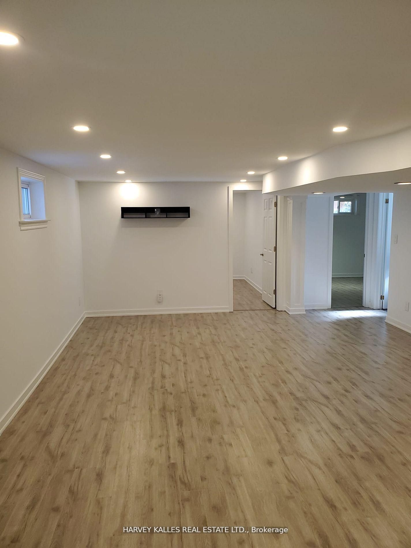 Additional image 4 of Lower-347 Ella Court, Newmarket, ON, L3Y 4L6