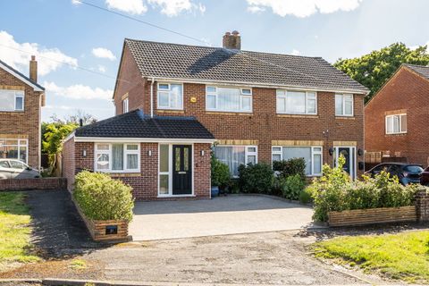 Richlans Road, Hedge End, Southampton SO30