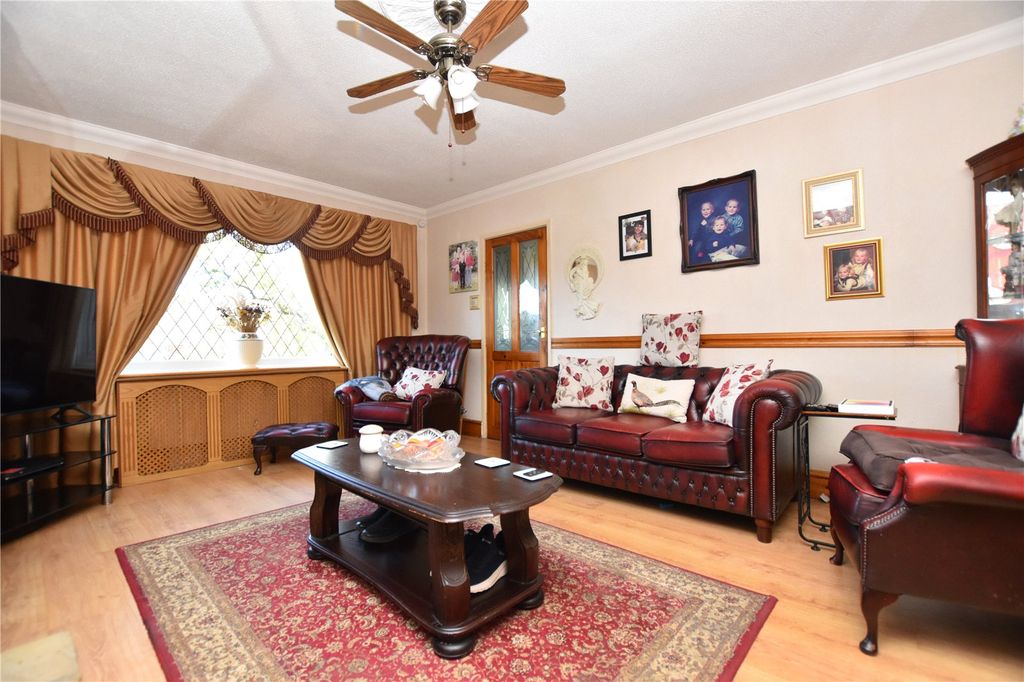 Additional image 12 of 3 bed semi-detached house for saleWheelwright Avenue, Leeds, West Yorkshire LS12