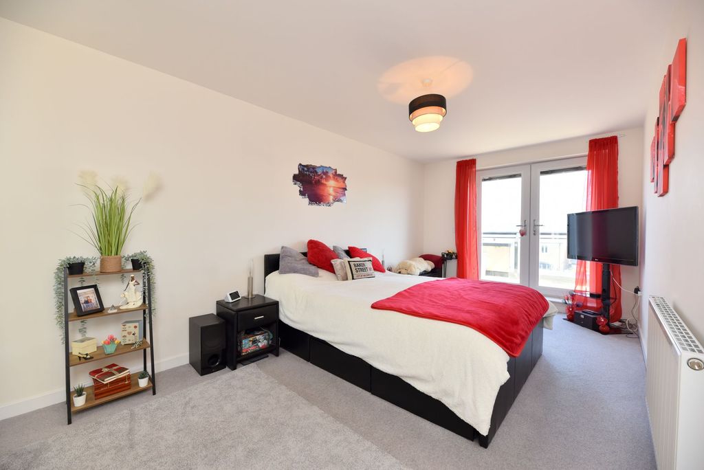 Additional image 9 of 2 bed flat for salePurcell Place, Biggleswade SG18