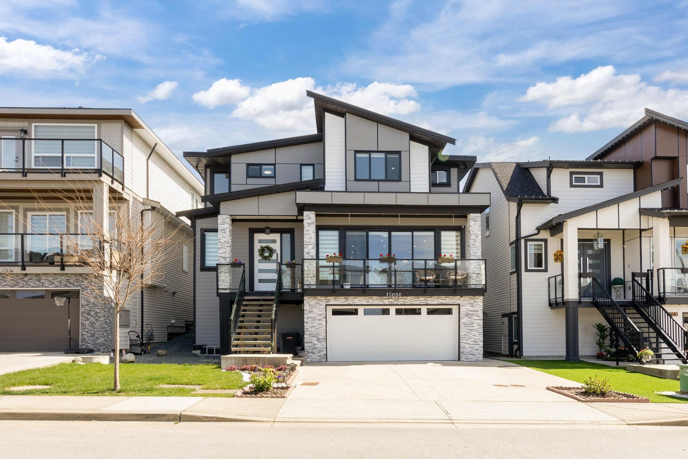 13686 232a Street, Maple Ridge, BC, V4R 0H1