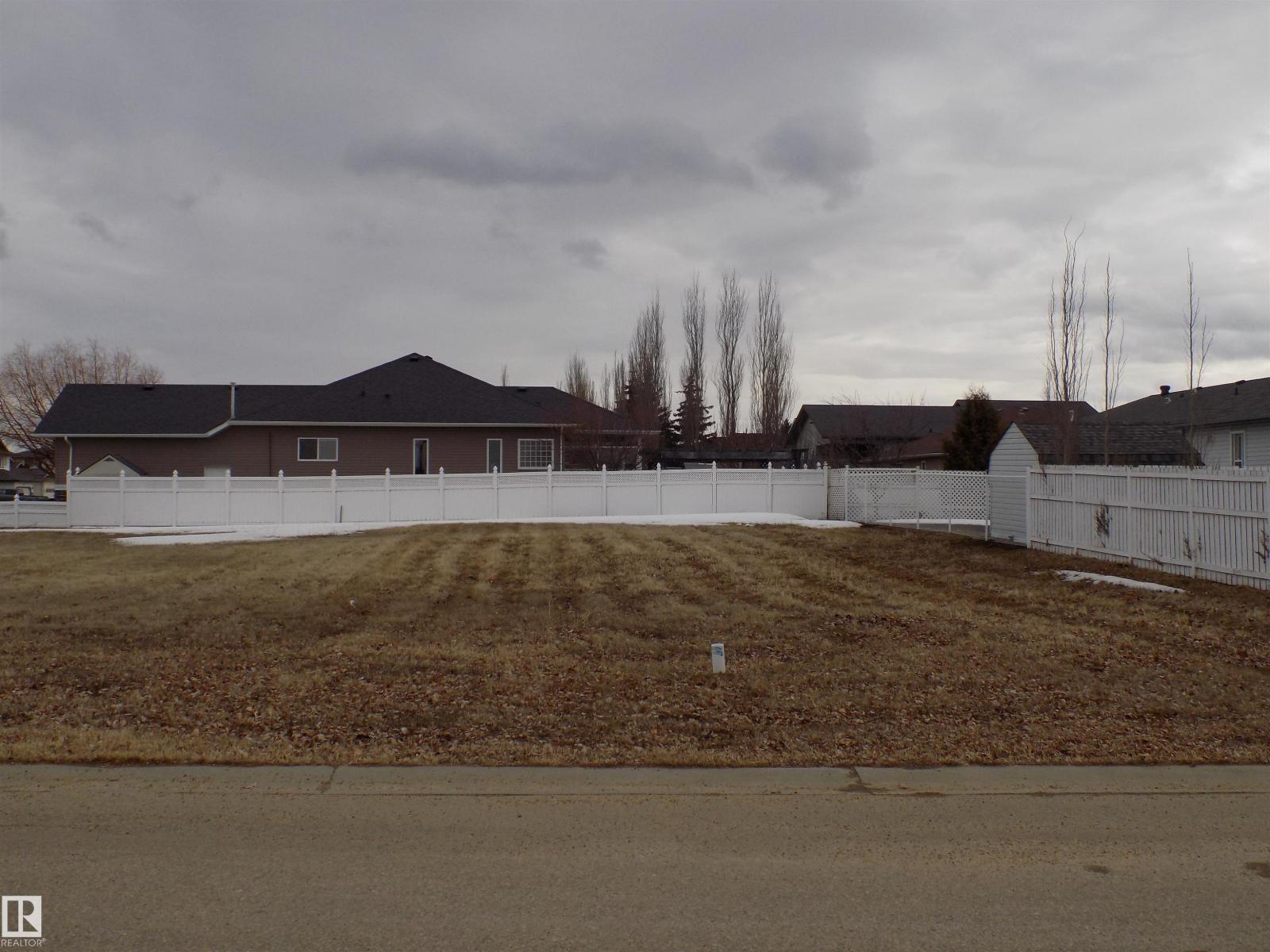 4236 54 Avenue, Wetaskiwin, AB, T9A0M8