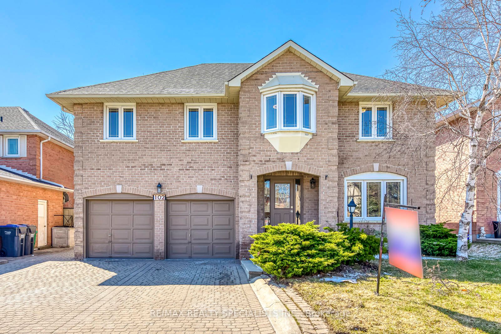 Additional image 2 of 102 Sunforest Drive, Brampton, ON, L6Z 4B2