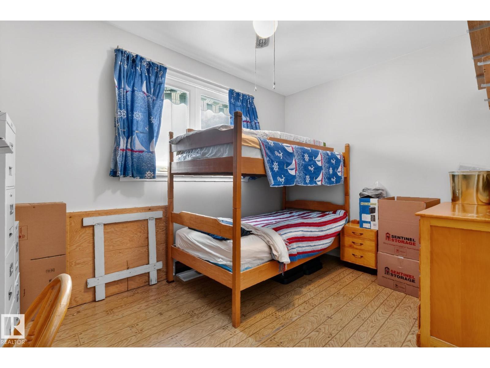 Additional image 6 of 11255 71 Avenue NW, Edmonton, AB, T6G0A5