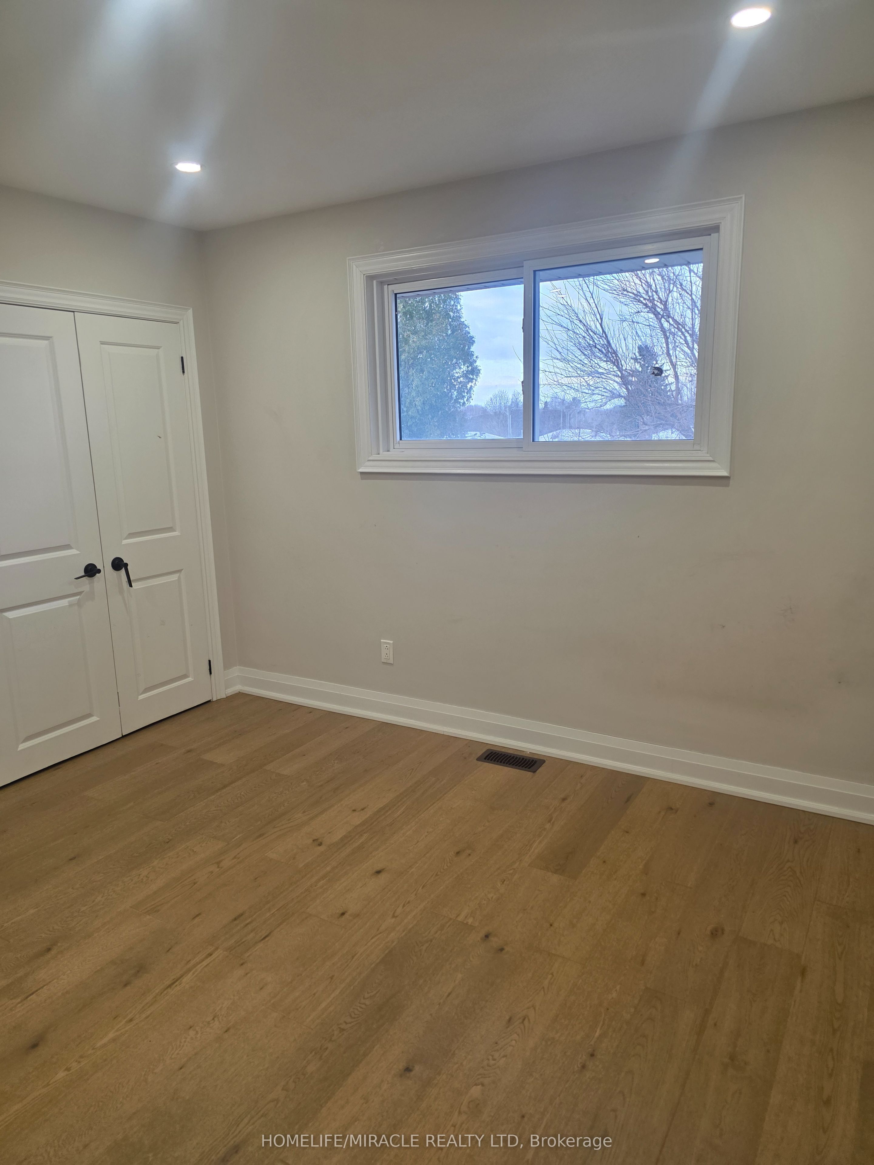 Additional image 5 of 134 Keewatin Street S, Oshawa, ON, L1H 6Z3