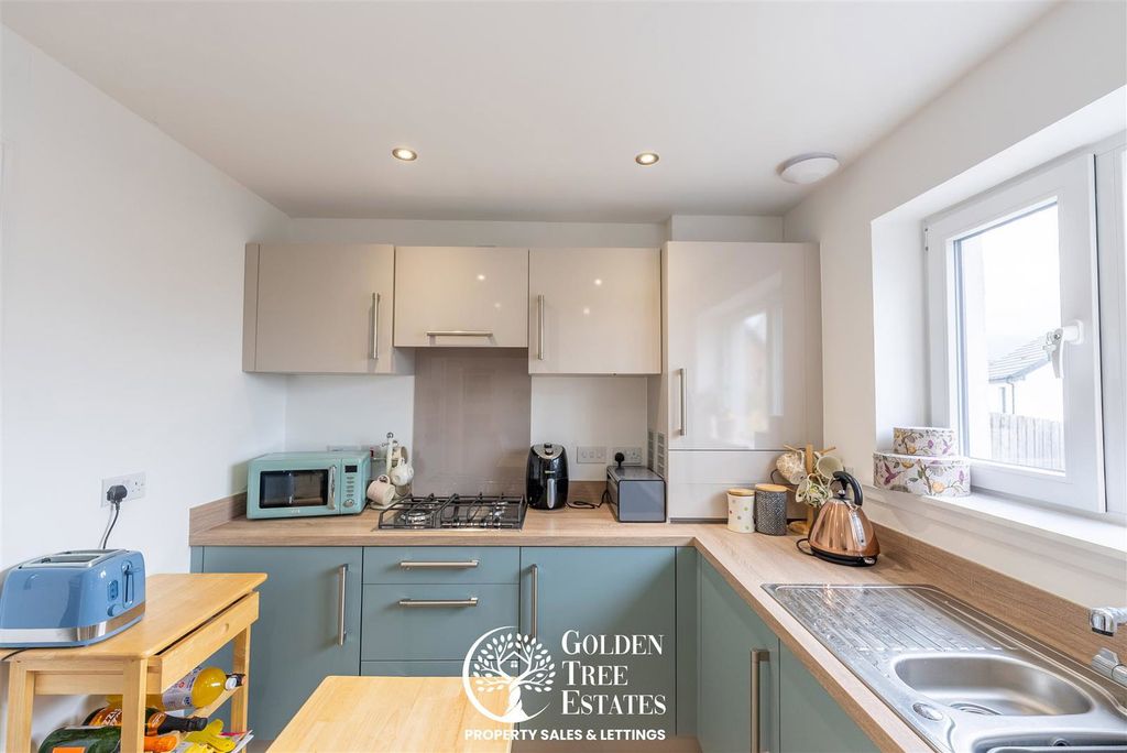 Additional image 30 of 3 bed detached house for saleOak Tree Gardens, Sauchie, Alloa FK10