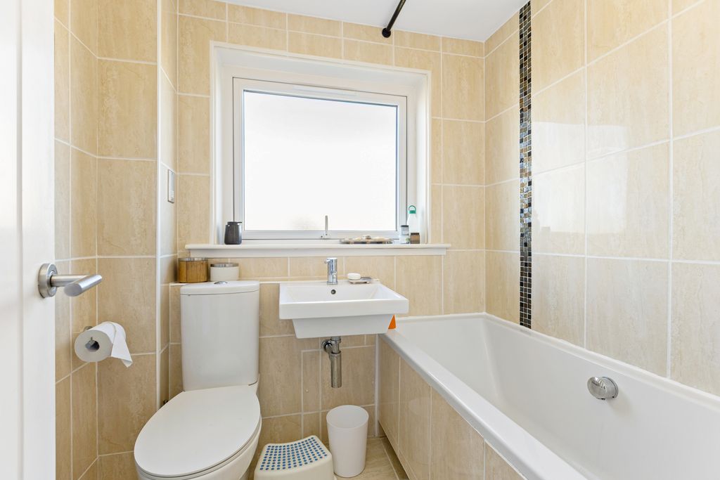 Additional image 16 of 3 bed terraced house for sale28 Marchbank Way, Balerno, Edinburgh EH14