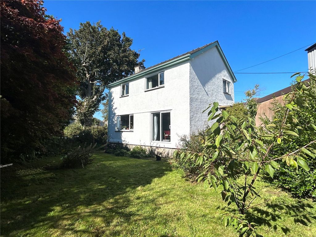 3 bed detached house for saleThe Square, Pentraeth, Isle Of Anglesey, Sir Ynys Mon LL75 photo 2