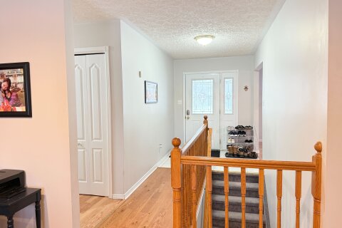 Additional image 8 of 872 Dominion Avenue, Midland, ON, L4R 5K8
