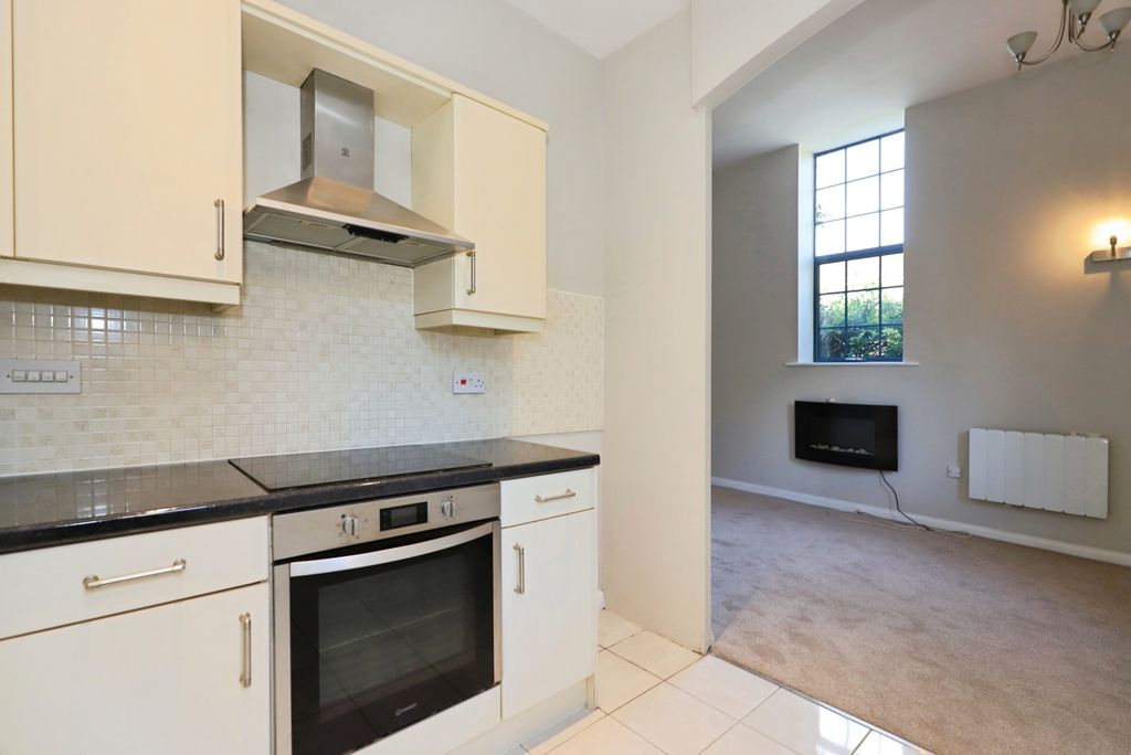 Additional image 15 of 2 bed flat for saleCastle Road, Kidderminster, Worcestershire DY11
