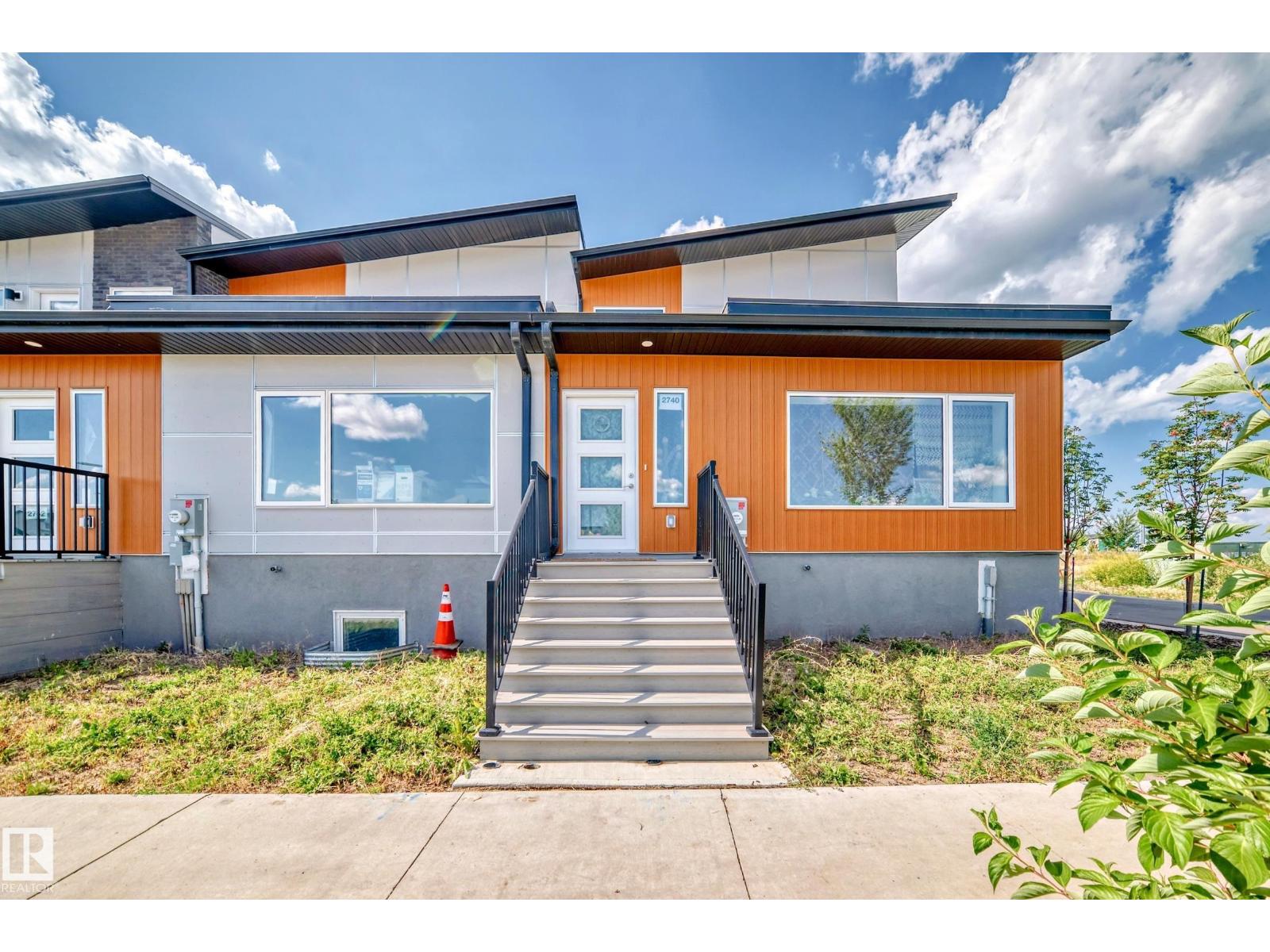 2740 Blatchford Road NW, Edmonton, AB, T5G0W6