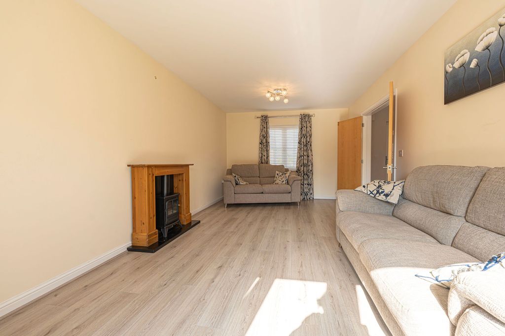 Additional image 13 of 4 bed detached house for saleMeadowland Close, Caerphilly CF83