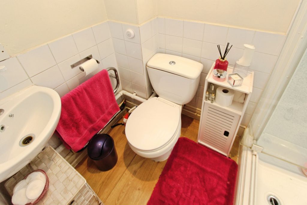 Additional image 16 of 2 bed flat for saleVictoria Street, Long Eaton, Long Eaton NG10