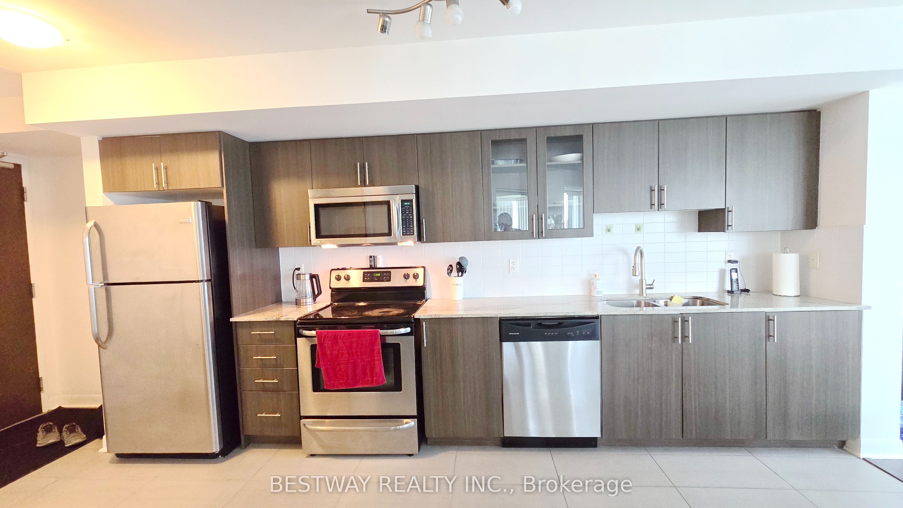Additional image 3 of 208-75 Norman Bethune Avenue, Richmond Hill, ON, L4B 0B6