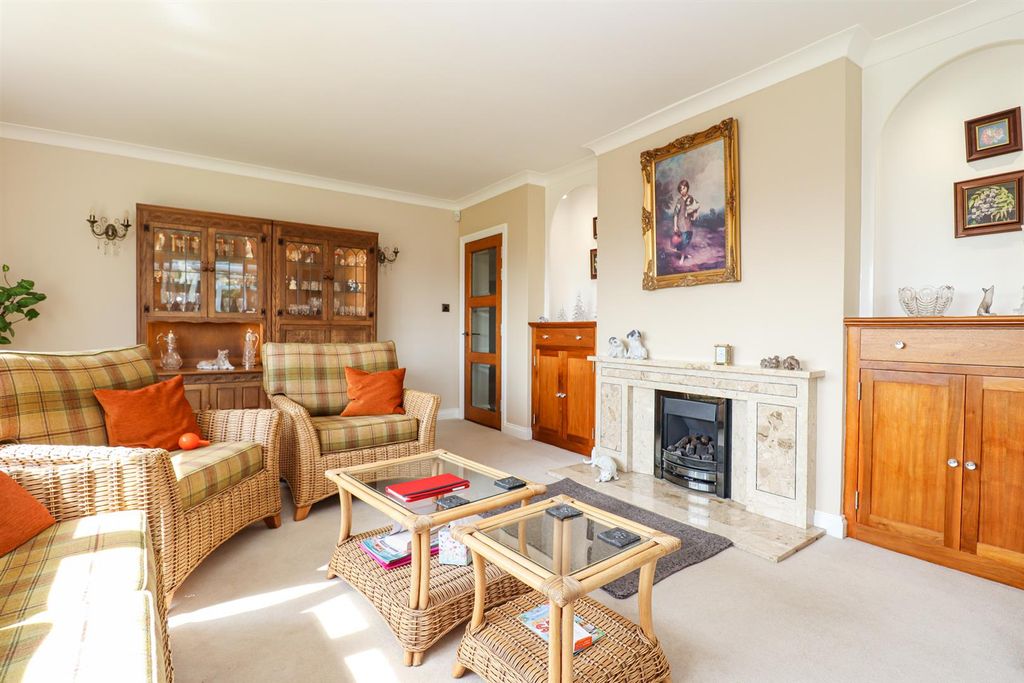 Additional image 7 of 4 bed detached house for saleSouth Cliff Avenue, Bexhill-On-Sea TN39