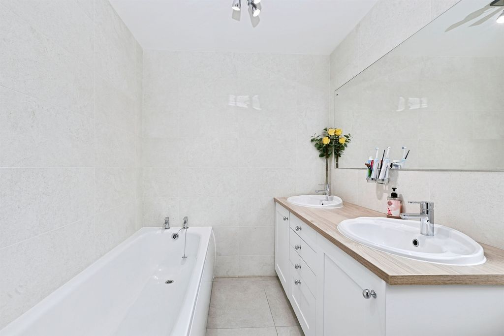 Additional image 20 of 4 bed detached house for saleHoward Drive, Kegworth, Derby DE74