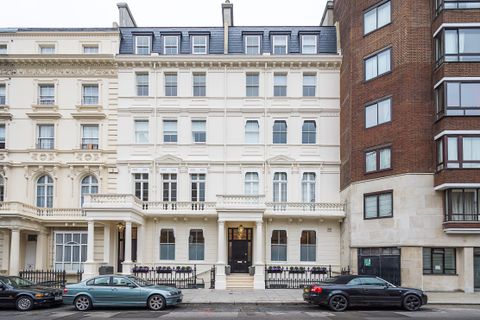 Inverness Terrace, London W2