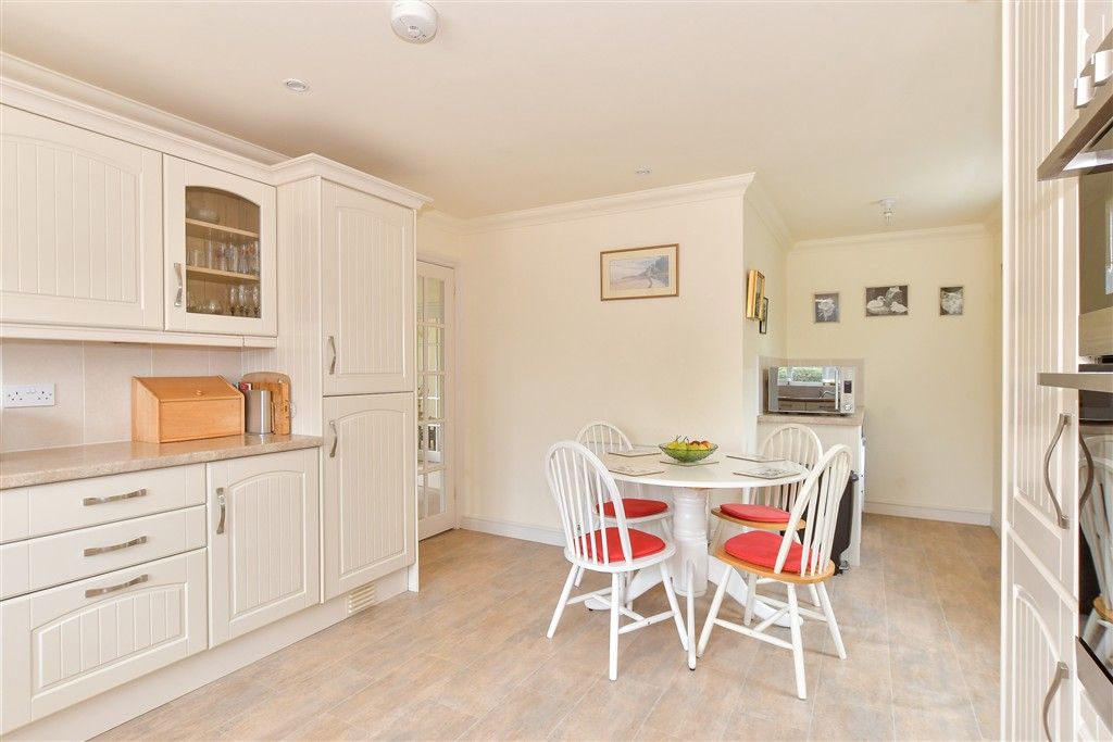 Additional image 4 of 3 bed chalet for salePreston Road, Bembridge, Isle Of Wight PO35