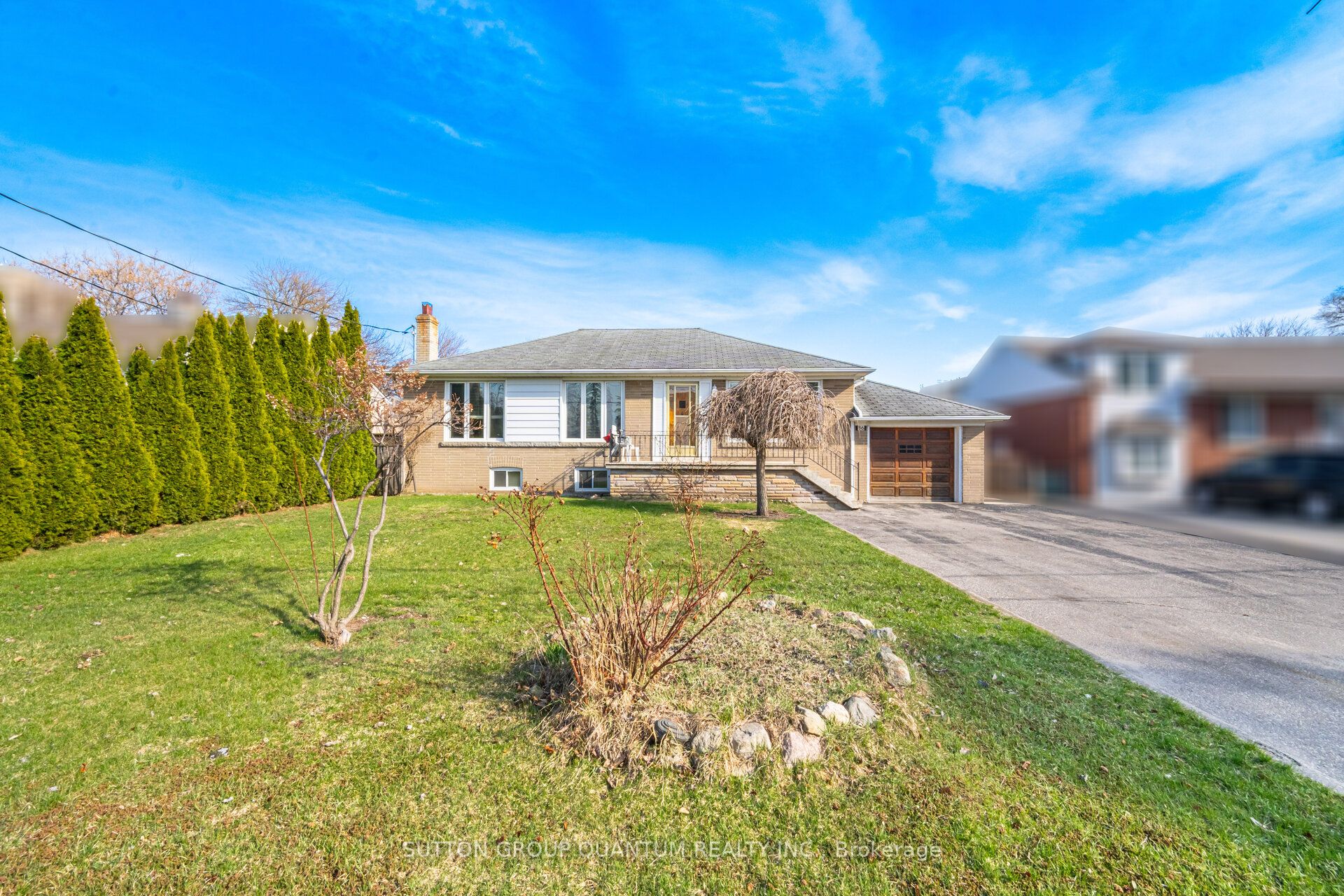 86 Dunbar Road, Mississauga, ON, L5B 1G4