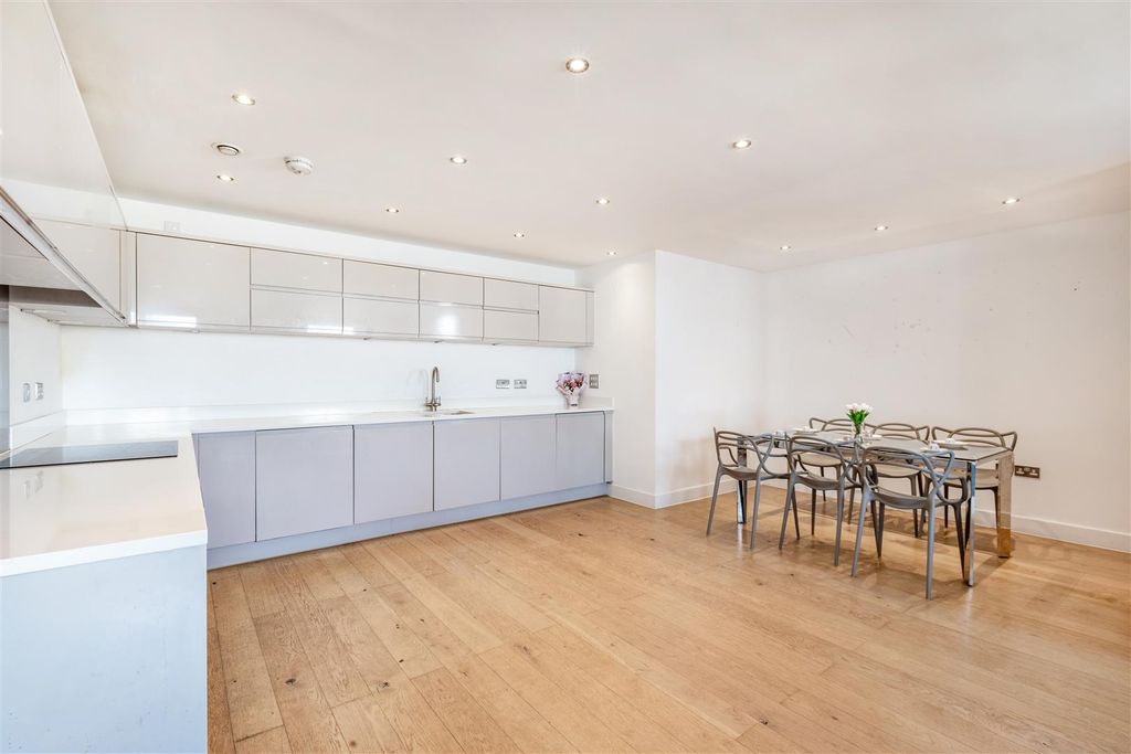 Additional image 2 of 4 bed flat for saleThe Boardwalk, Brighton Marina Village, Brighton BN2