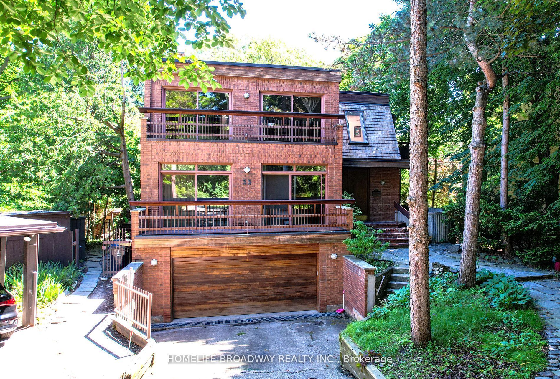 33 Rosedale Road, Toronto, ON, M4W 2P5