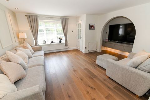 Rosehill Road, Swinton M27