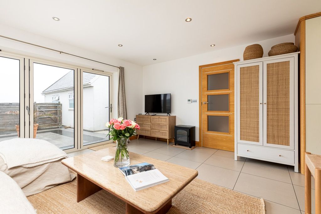 Additional image 6 of 2 bed bungalow for saleLa Grande Route Des Mielles, St. Ouen JE3