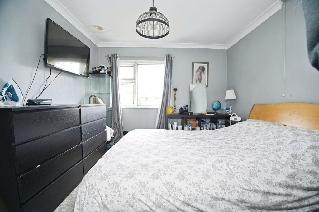 Additional image 9 of 3 bed detached house for saleWest Close, Cardiff CF10