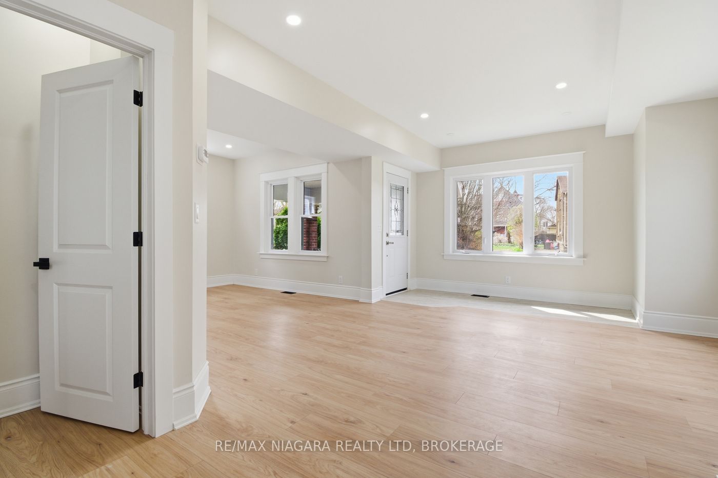Additional image 5 of 70 Bald Street, Welland, ON, L3C 5B9