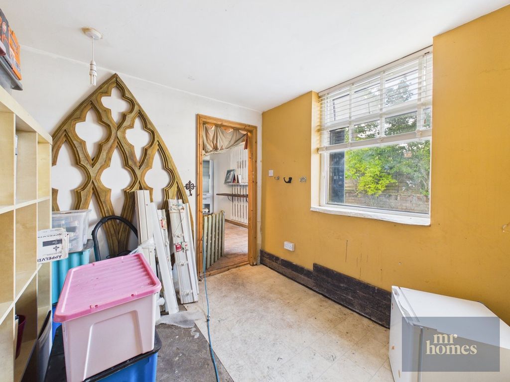 Additional image 41 of 4 bed semi-detached house for saleManor Way, Whitchurch, Cardiff CF14