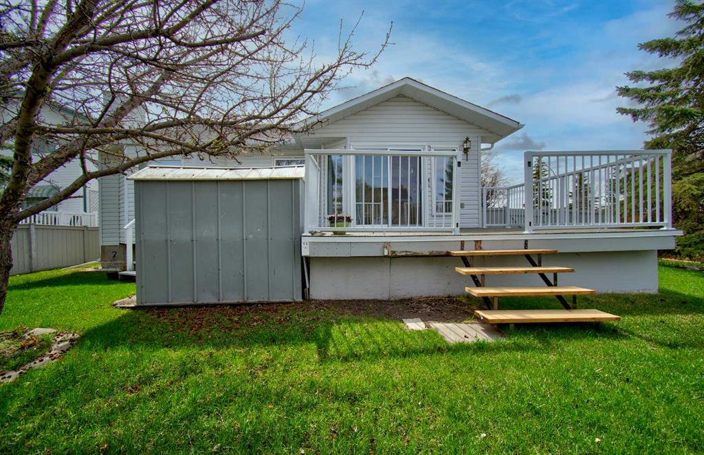Additional image 3 of 273 Woodside Road NW, Airdrie, AB, T4B2C6