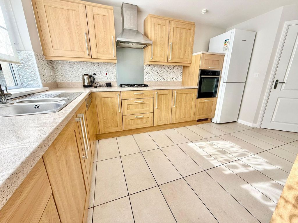 Additional image 14 of 4 bed detached house for saleJohn Jobbins Way, Penygarn, Pontypool NP4