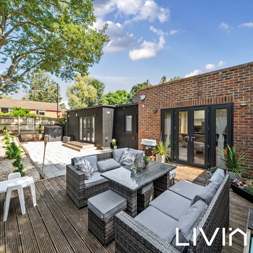 Oakridge Mansions, Foxley Lane, Purley, Greater London CR8