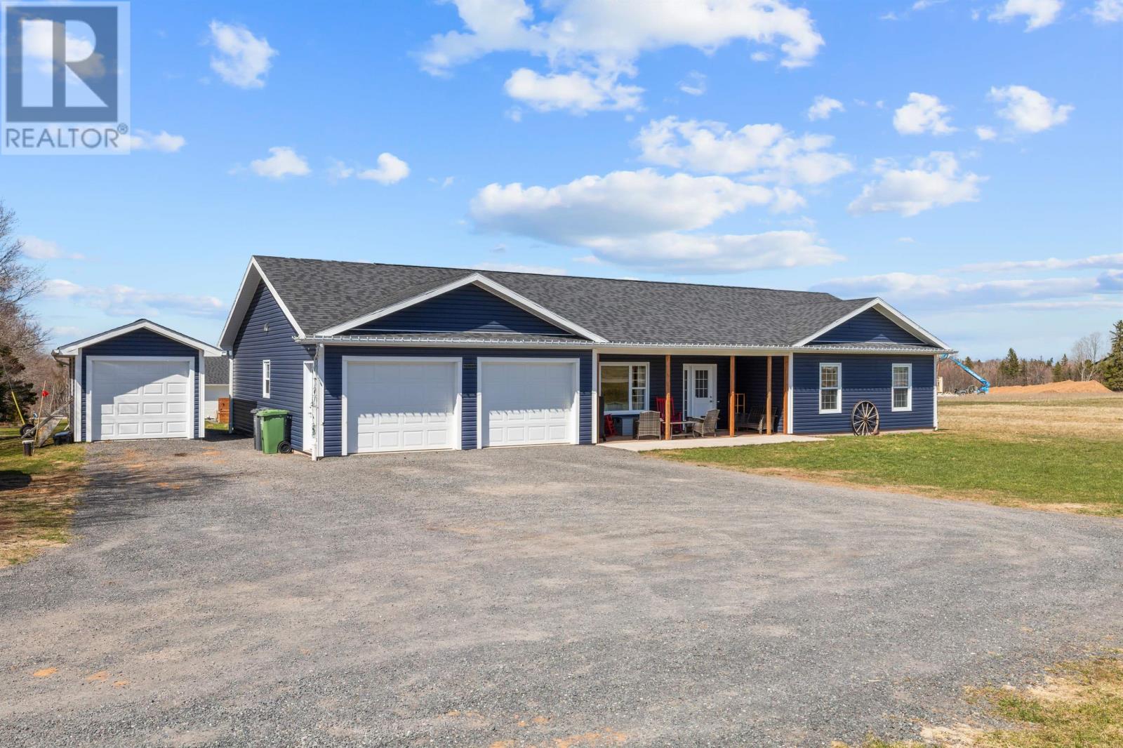 4 Leslies Lane