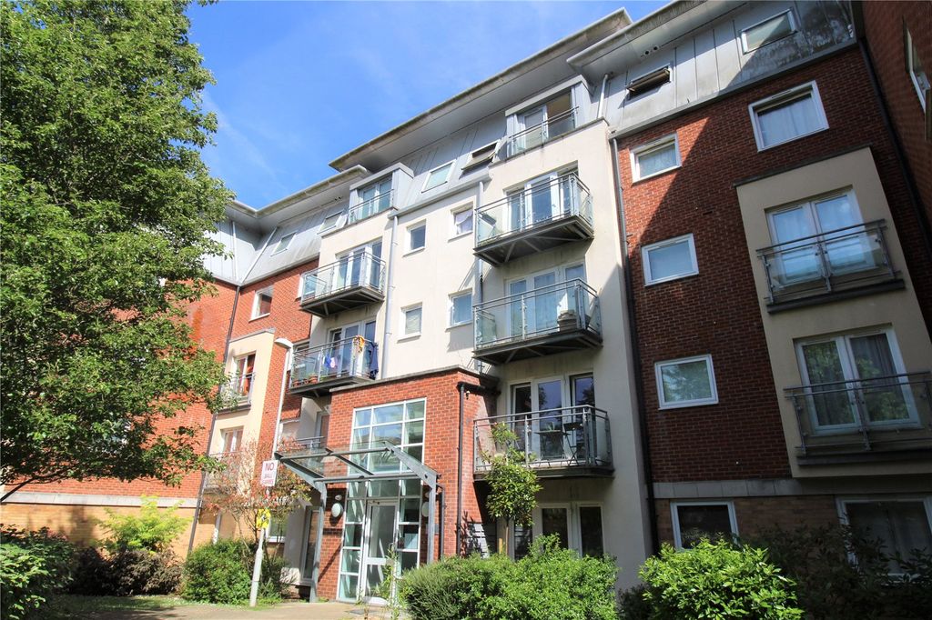 Additional image 2 of 2 bed flat for saleWinterthur Way, Basingstoke, Hampshire RG21