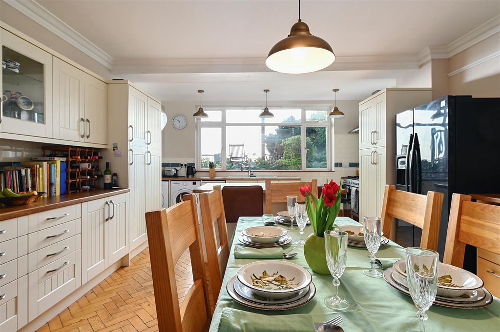 Additional image 24 of 3 bed flat for saleChannel View, Bexhill-On-Sea TN40