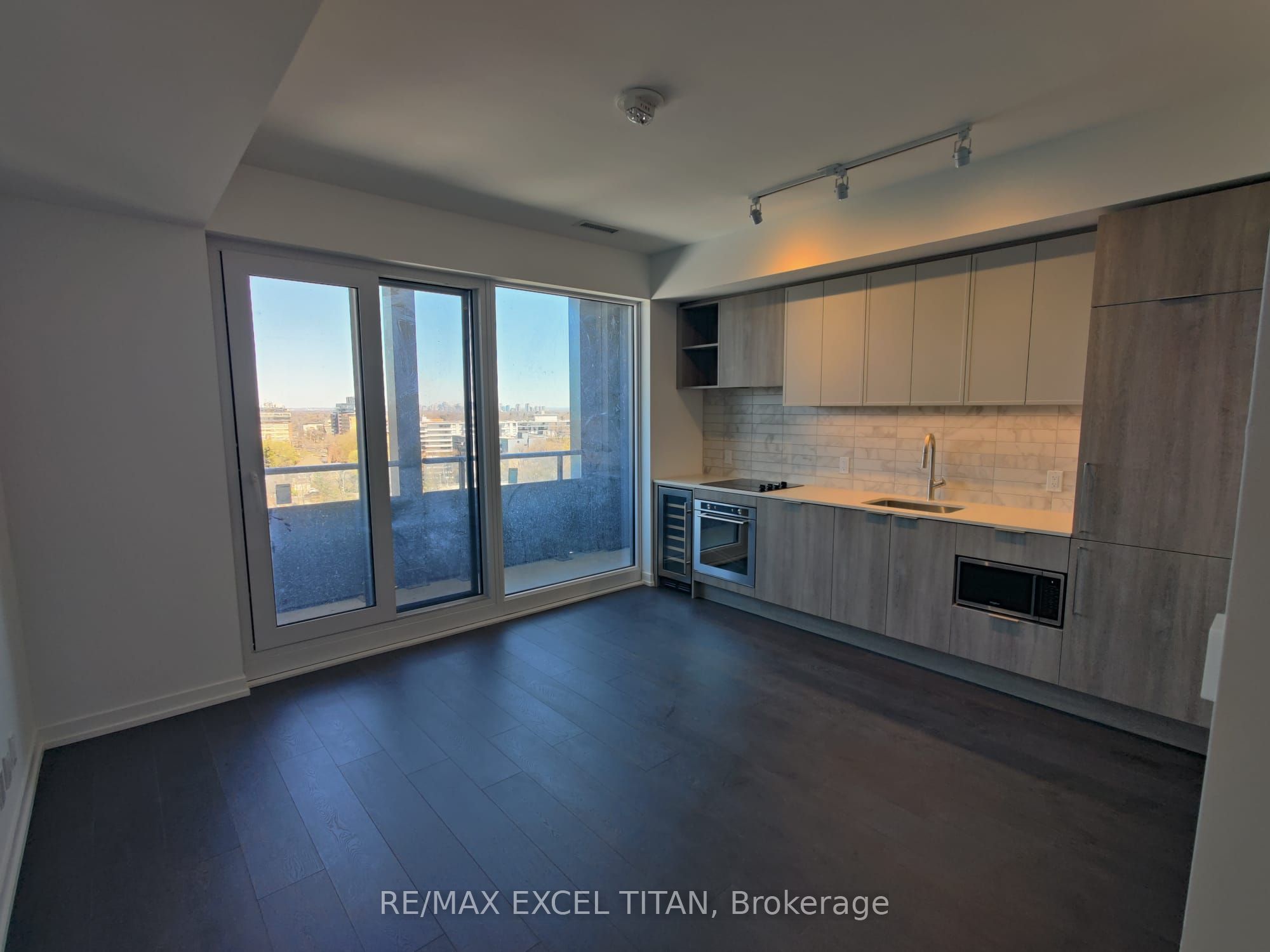 Additional image 3 of 1607-2020 Bathurst Street, Toronto, ON, M5P 0A6
