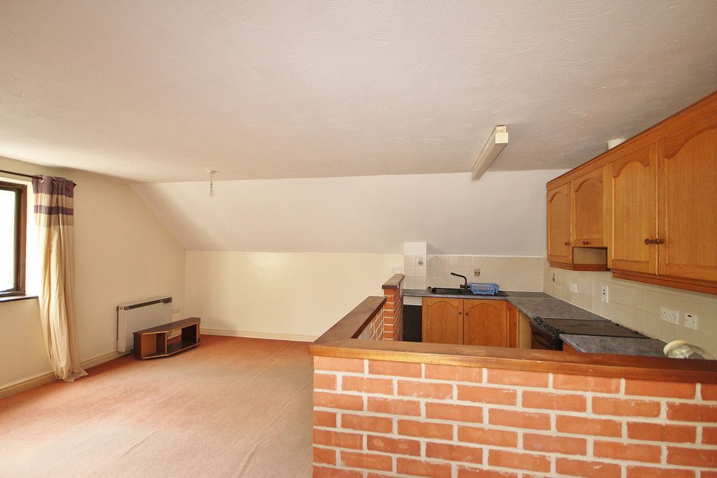 Additional image 5 of 1 bed flat for saleBurford Road, Carterton OX18