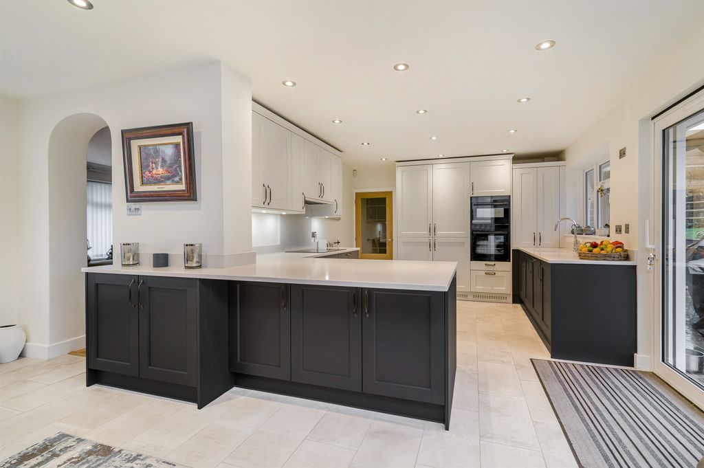 Additional image 7 of 5 bed detached house for salePentwyn Park, Penallt, Monmouth, Monmouthshire NP25
