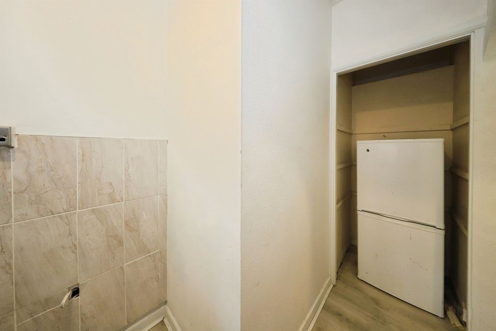 Additional image 8 of 1 bed flat for saleCoventry Street, Kidderminster DY10