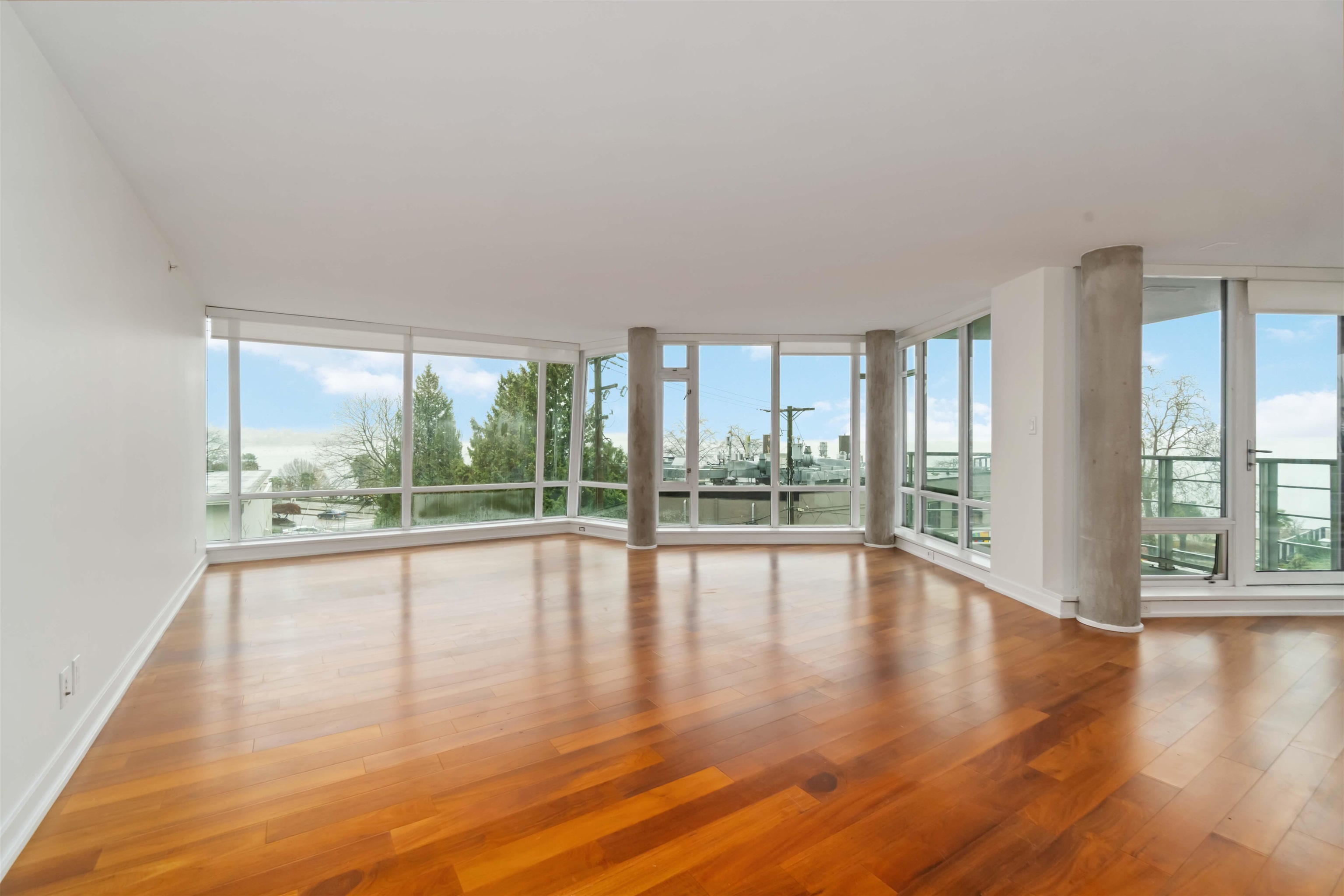 404-1762 Davie Street, Vancouver, BC, V6G 1W2